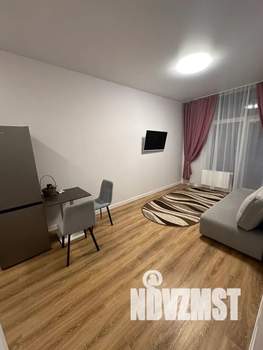 1-к квартира, посуточно, 40м2, 3/6 этаж