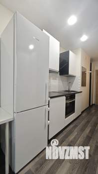 Студия квартира, на длительный срок, 18м2, 29/30 этаж