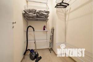 1-к квартира, посуточно, 33м2, 9/25 этаж