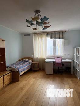 3-к квартира, на длительный срок, 131м2, 25/25 этаж