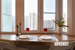 1-к квартира, посуточно, 60м2, 1/1 этаж