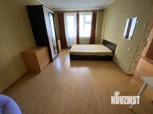 1-к квартира, на длительный срок, 37м2, 3/17 этаж