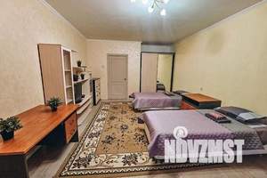 2-к квартира, посуточно, 65м2, 1/17 этаж