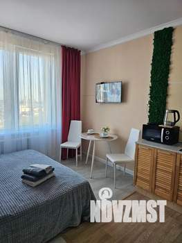 Студия квартира, посуточно, 26м2, 21/32 этаж