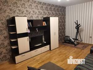 1-к квартира, на длительный срок, 61м2, 9/17 этаж