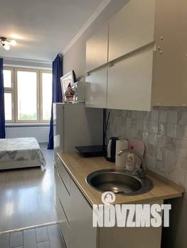 Студия квартира, посуточно, 20м2, 12/44 этаж