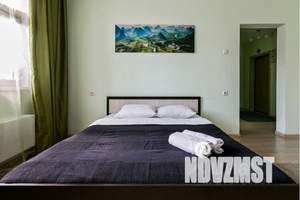 1-к квартира, посуточно, 39м2, 16/25 этаж