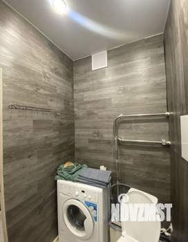 Студия квартира, посуточно, 28м2, 3/25 этаж