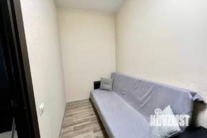 1-к квартира, посуточно, 42м2, 4/25 этаж