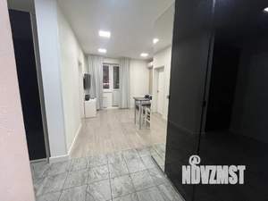 1-к квартира, посуточно, 35м2, 2/22 этаж