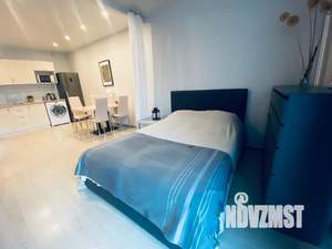 Студия квартира, посуточно, 32м2, 2/6 этаж