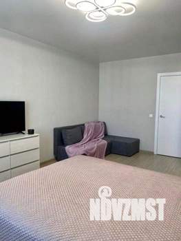 1-к квартира, посуточно, 42м2, 1/1 этаж