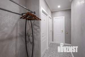 1-к квартира, посуточно, 49м2, 8/8 этаж