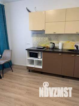 Студия квартира, посуточно, 33м2, 12/17 этаж