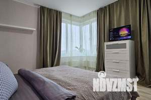 2-к квартира, посуточно, 58м2, 18/33 этаж