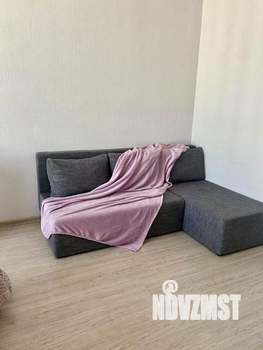 1-к квартира, посуточно, 42м2, 8/8 этаж
