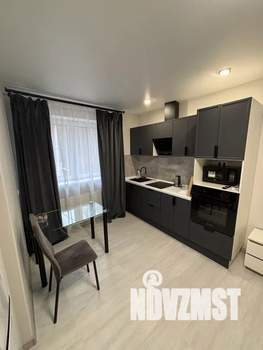 Студия квартира, посуточно, 35м2, 2/2 этаж