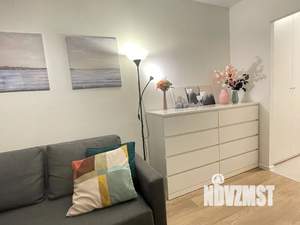 Студия квартира, посуточно, 20м2, 18/33 этаж