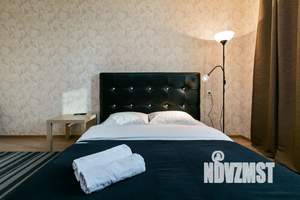 1-к квартира, посуточно, 38м2, 4/17 этаж