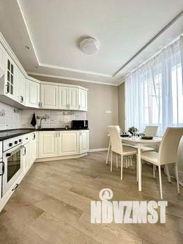 3-к квартира, посуточно, 105м2, 1/1 этаж