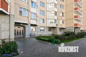 1-к квартира, посуточно, 39м2, 16/25 этаж
