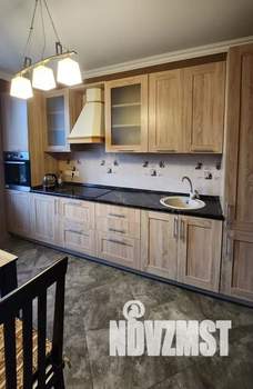 1-к квартира, посуточно, 43м2, 9/33 этаж