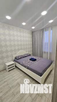 1-к квартира, посуточно, 30м2, 9/30 этаж