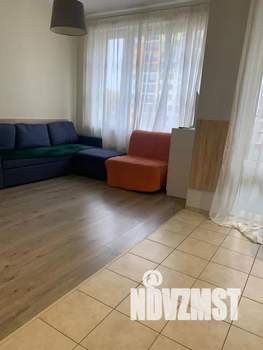 Студия квартира, посуточно, 35м2, 3/10 этаж