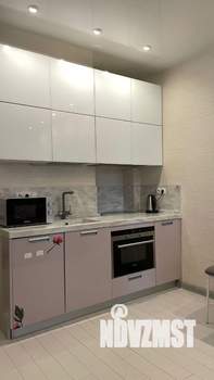 1-к квартира, посуточно, 39м2, 1/1 этаж