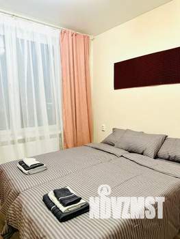 1-к квартира, посуточно, 35м2, 13/25 этаж