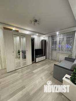 1-к квартира, посуточно, 40м2, 13/20 этаж