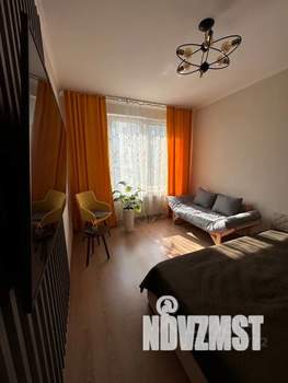 1-к квартира, посуточно, 35м2, 20/27 этаж