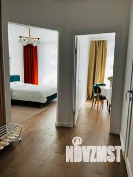 1-к квартира, посуточно, 33м2, 8/25 этаж