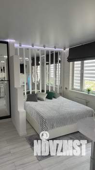 Студия квартира, посуточно, 25м2, 23/30 этаж