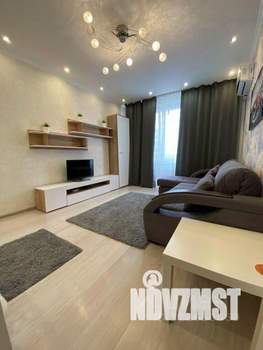 1-к квартира, посуточно, 35м2, 1/1 этаж