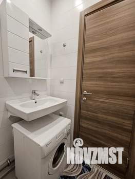 Студия квартира, посуточно, 25м2, 11/40 этаж