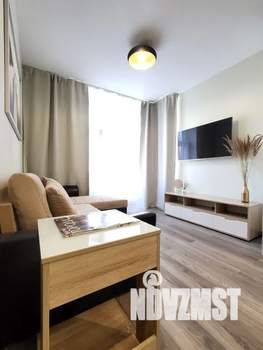 2-к квартира, посуточно, 40м2, 40/43 этаж