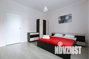 2-к квартира, посуточно, 47м2, 2/18 этаж