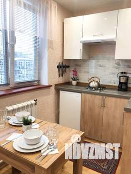 2-к квартира, посуточно, 45м2, 5/5 этаж