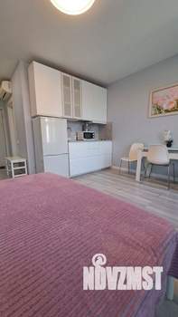 Студия квартира, посуточно, 30м2, 5/8 этаж
