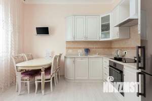 1-к квартира, посуточно, 43м2, 1/1 этаж