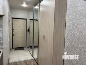 Студия квартира, посуточно, 27м2, 10/25 этаж