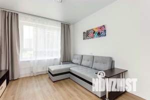 2-к квартира, посуточно, 40м2, 3/25 этаж