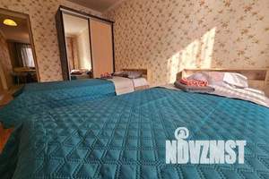 2-к квартира, посуточно, 65м2, 1/17 этаж