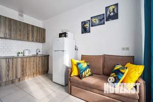 2-к квартира, посуточно, 40м2, 2/25 этаж