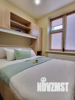 1-к квартира, посуточно, 42м2, 40/44 этаж