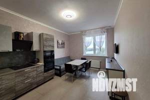 3-к квартира, посуточно, 79м2, 5/32 этаж