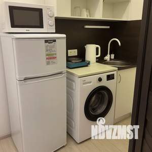 Студия квартира, посуточно, 20м2, 1/17 этаж