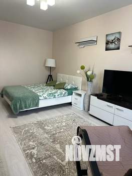 1-к квартира, посуточно, 37м2, 6/17 этаж