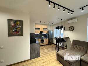 Студия квартира, на длительный срок, 28м2, 23/25 этаж